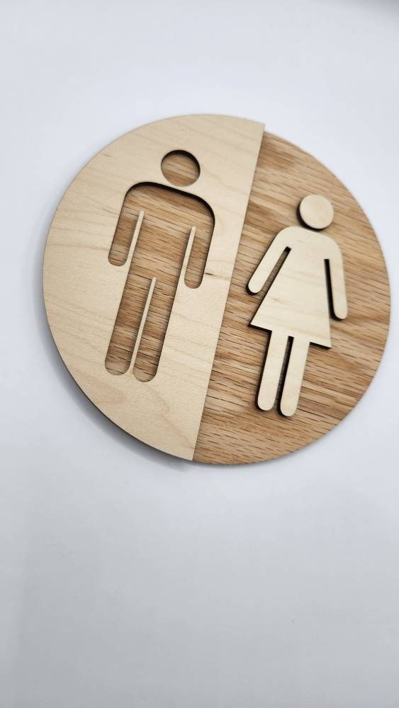 Round Wooden Unisex Bathroom Sign – Modern WC Decor 4 Wild And Trees Round Wooden Unisex Bathroom Sign – Modern WC Decor - Image 4